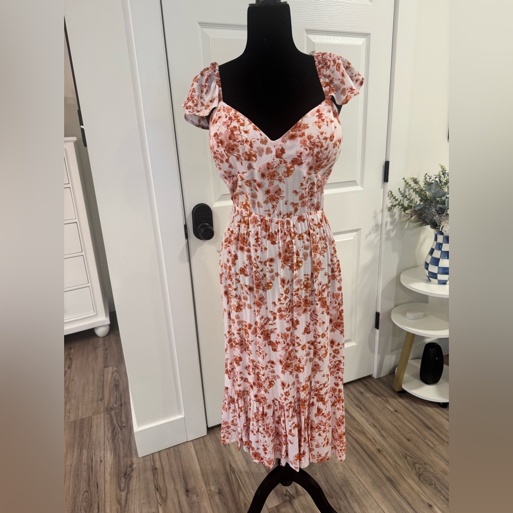 Floral Sweetheart Midi Dress in Rust Floral